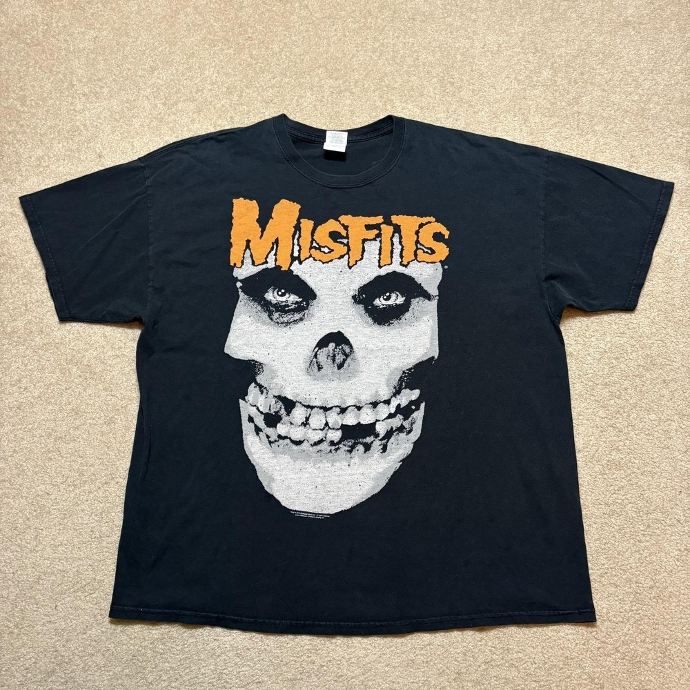 Misfits Shirt Mens 2XL Black Fall 2014 Tour Skull Graphic Crimson Ghost Punk Tee